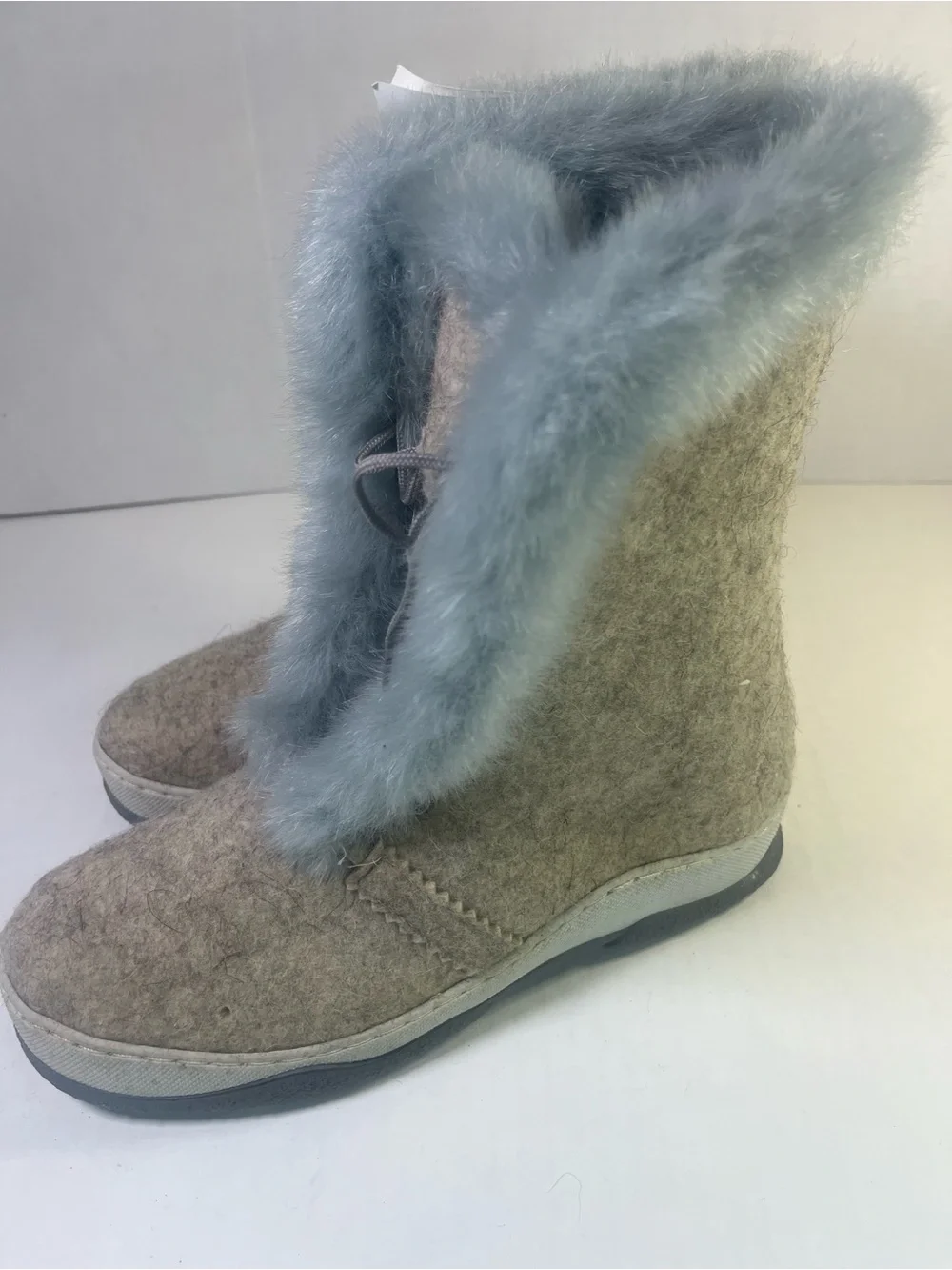 Kukmor Valenly Russian Sheep’s Wool Boots